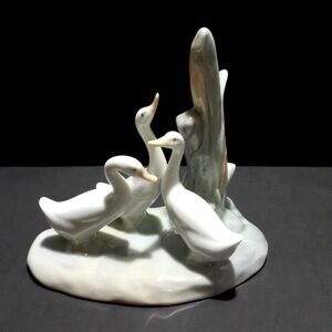 NAO Llardo Porcelain Geese Figurine.